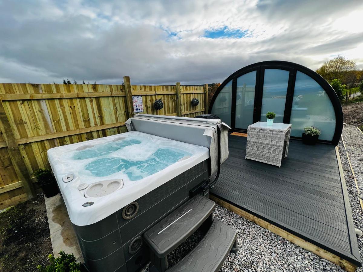 Highland Premier Glamping Pods Villa Боли Екстериор снимка