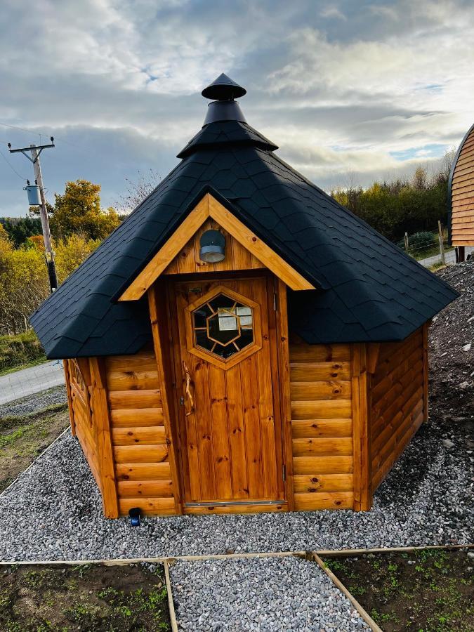 Highland Premier Glamping Pods Villa Боли Екстериор снимка