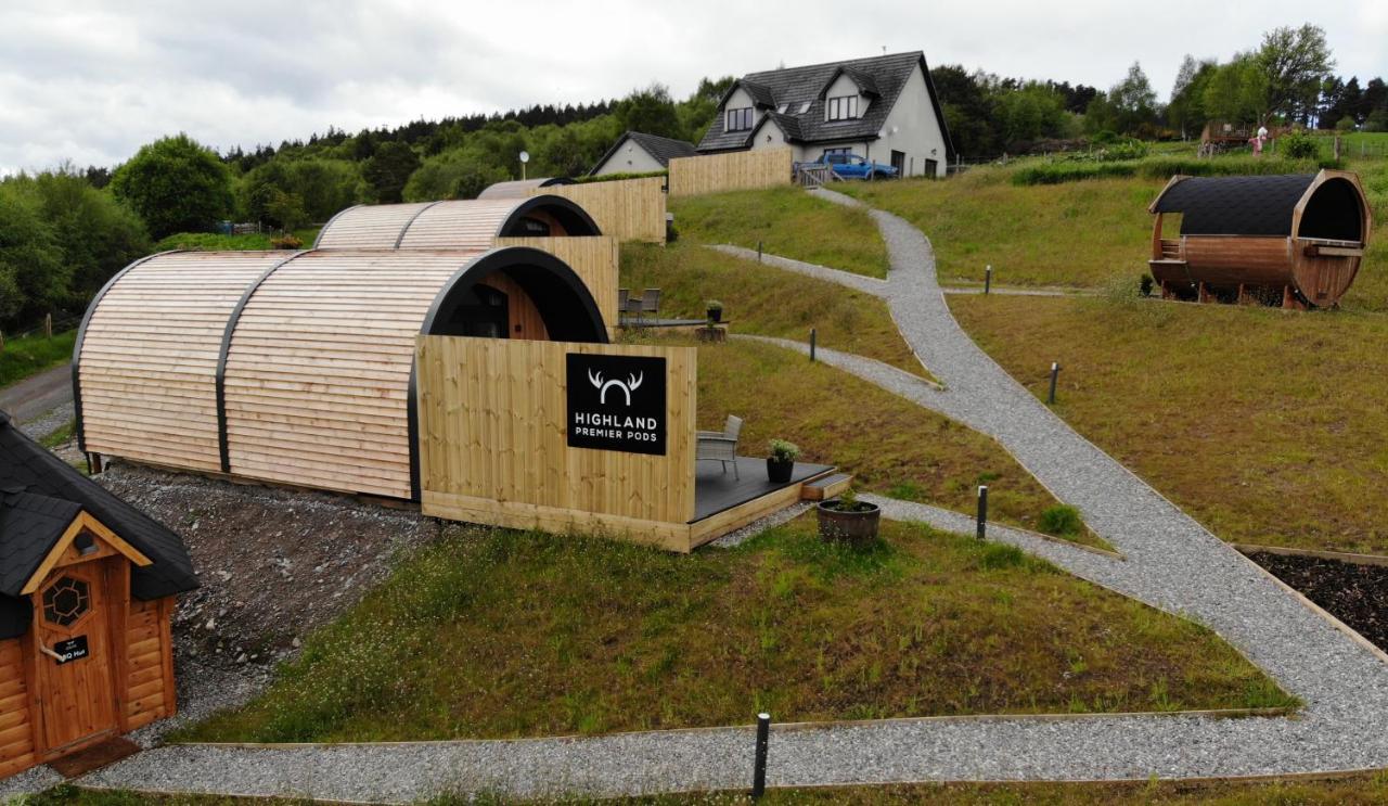 Highland Premier Glamping Pods Villa Боли Екстериор снимка
